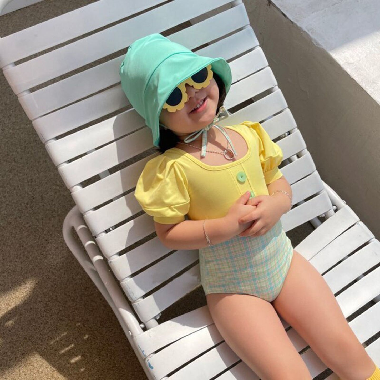 -キッズ チェック ドッキング パフスリーブ 半袖 ワンピース 水着 帽子 セット スイムスーツ【mh0000710】 - mamahalo shop - ベビー用水着 -  べビー服 - 子供服 - 男の子 - 女の子