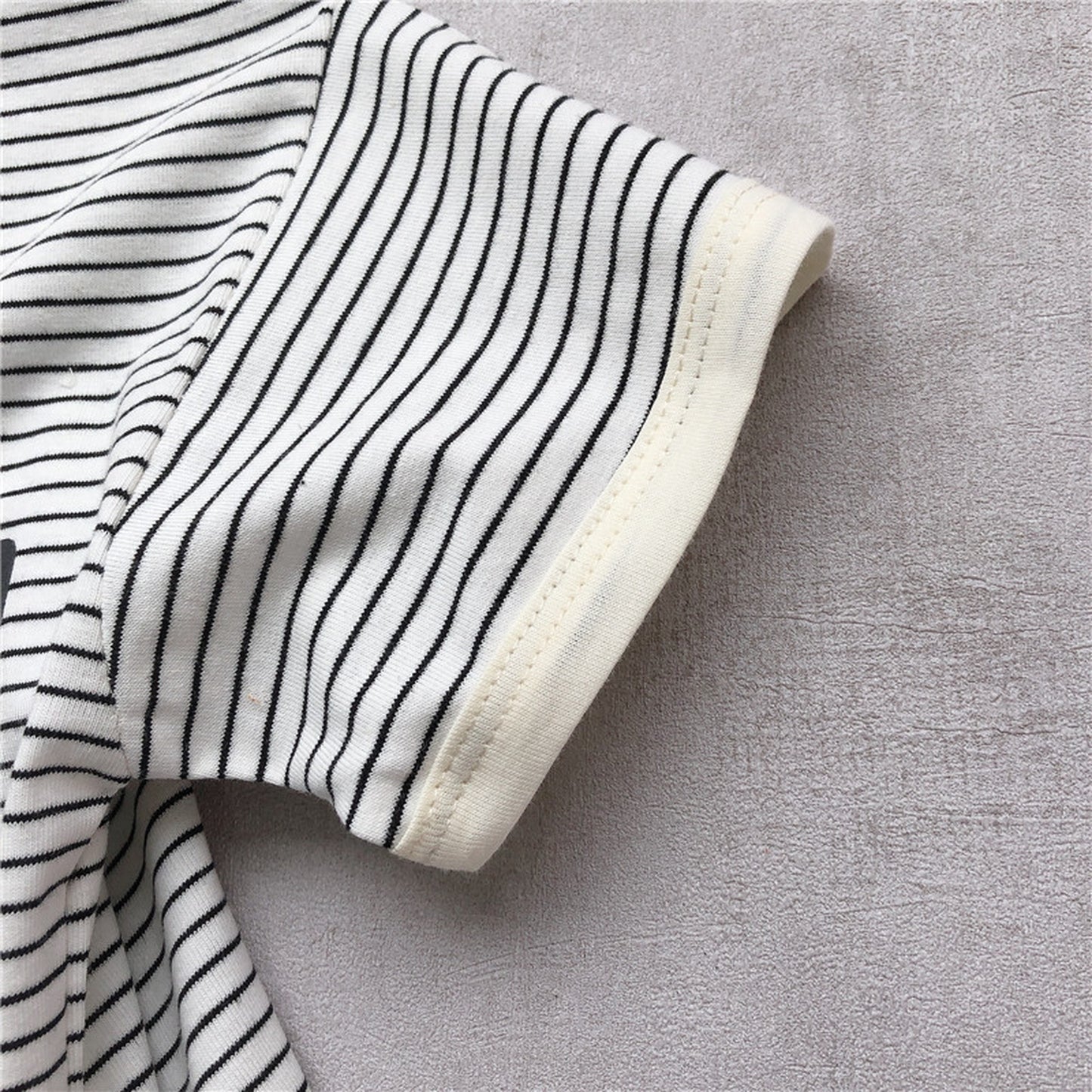 -キッズ ボーダー 半袖Tシャツ - mamahalo shop - 半袖Tシャツ -  べビー服 - 子供服 - 男の子 - 女の子