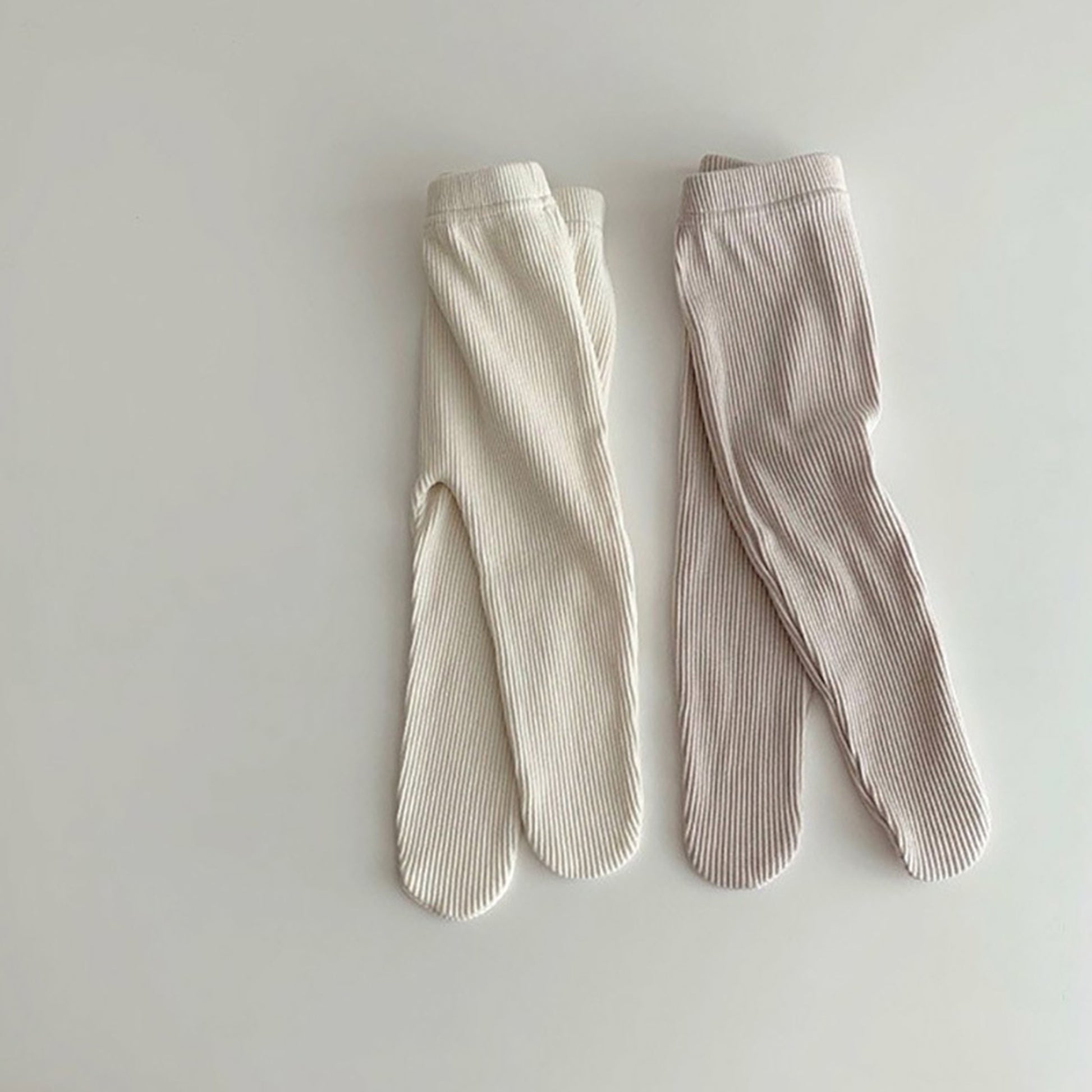 -ベビー リブ 足つき レギンス パンツ タイツ【mh0000074】 - mamahalo shop - レギンスパンツ -  べビー服 - 子供服 - 男の子 - 女の子