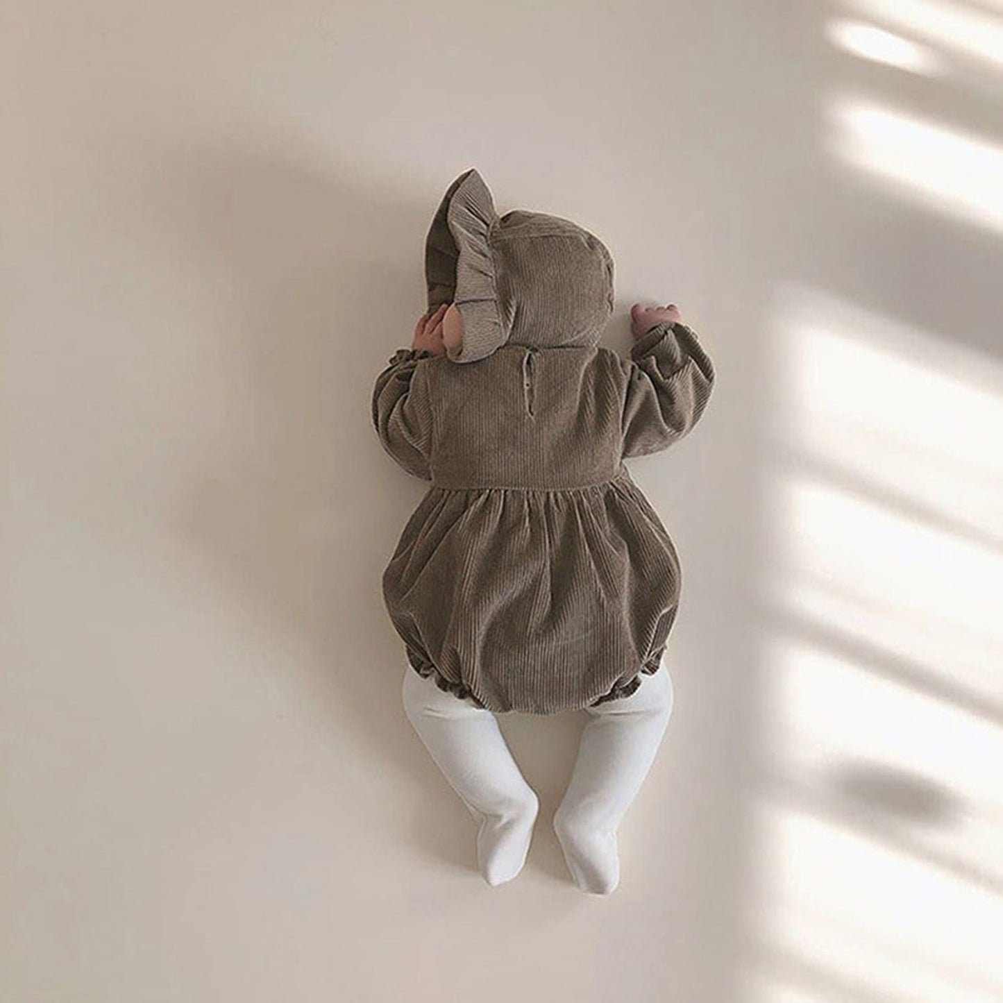 -ベビー フラワー 刺繍 ロンパース 帽子 ボンネット【mh0000082】 - mamahalo shop - 長袖ロンパース -  べビー服 - 子供服 - 男の子 - 女の子