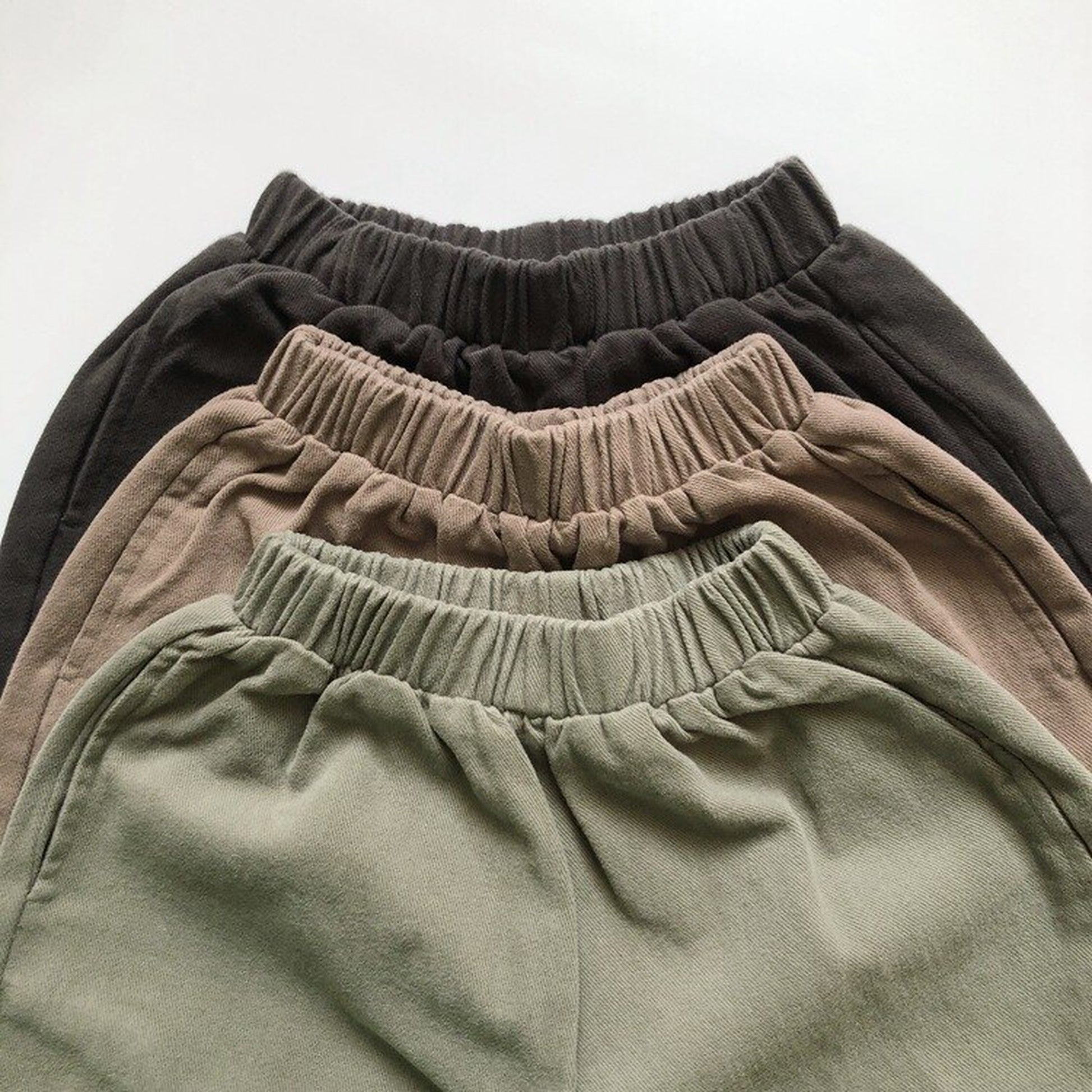 -キッズ シンプル ルーズ パンツ - mamahalo shop - ロングパンツ・スウェットパンツ -  べビー服 - 子供服 - 男の子 - 女の子