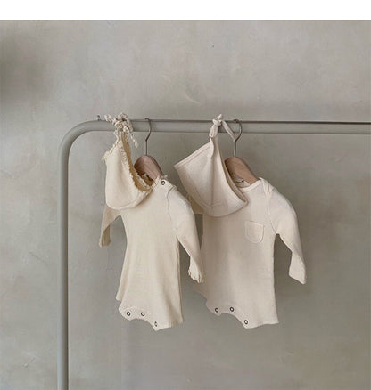 -ベビーロンパース ボンネットセット レース縁取り 長袖ロンパース 帽子セット 3カラー【mh0000388】 - mamahalo shop - 長袖ロンパース -  べビー服 - 子供服 - 男の子 - 女の子