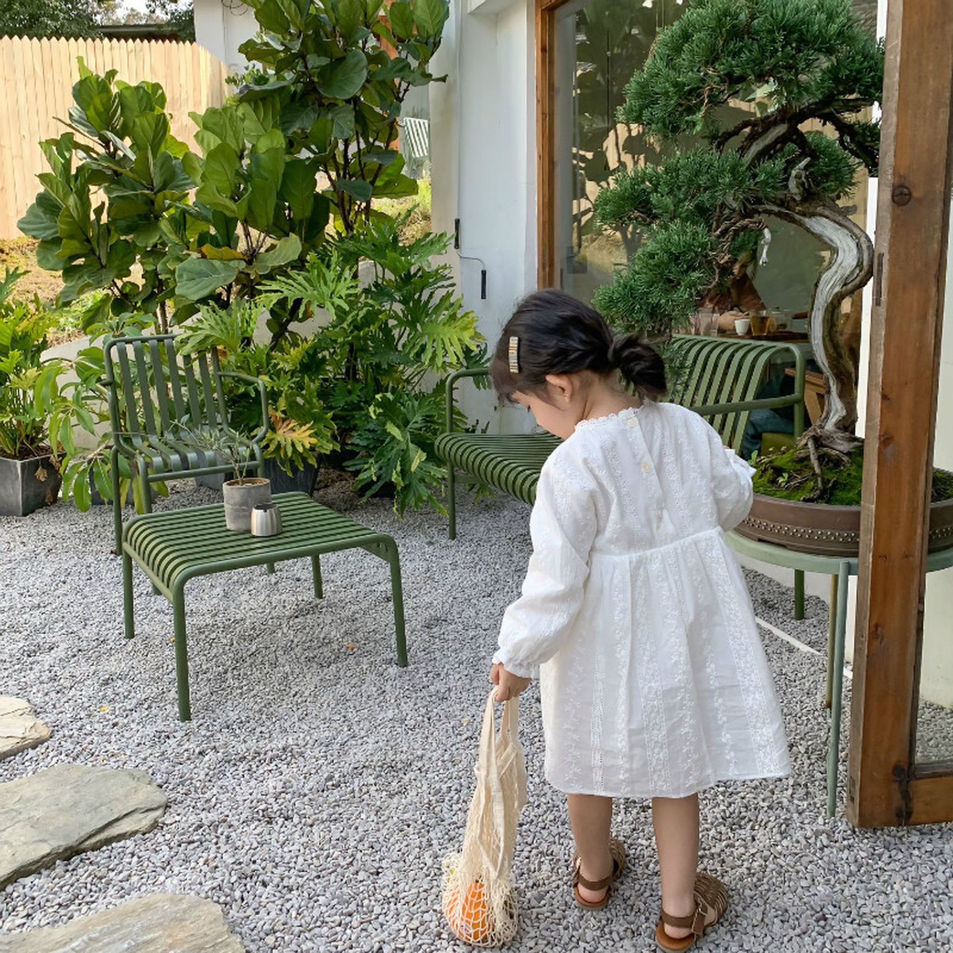 -キッズ フラワー 刺繍 ワンピース【mh0000229】 - mamahalo shop - 長袖ワンピース -  べビー服 - 子供服 - 男の子 - 女の子