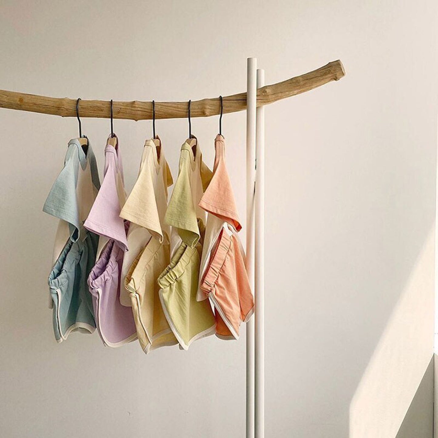 -☺︎ ベビー キッズ パステル セットアップ 半袖 Tシャツ ショートパンツ - mamahalo shop - 半袖セットアップ -  べビー服 - 子供服 - 男の子 - 女の子