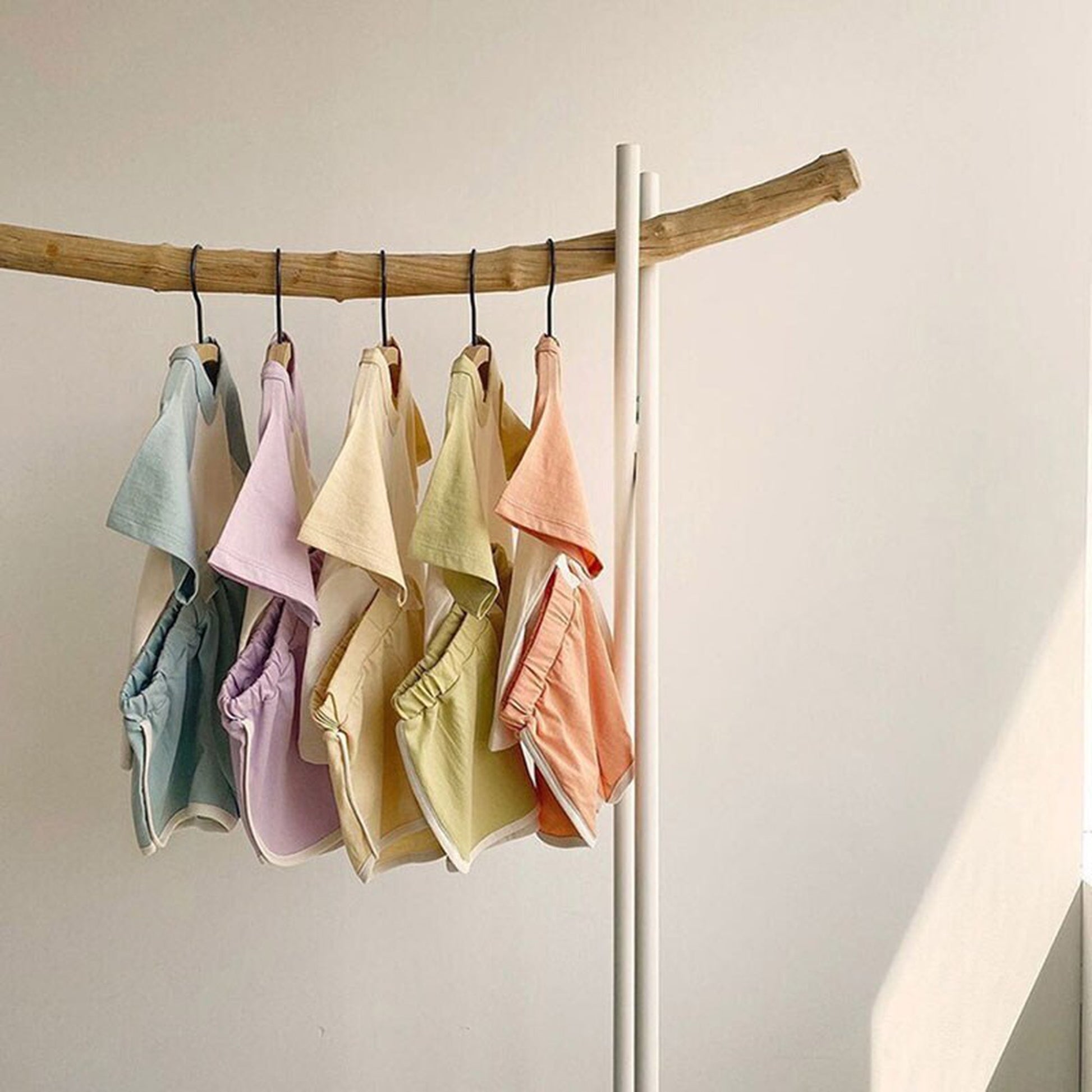 -☺︎ ベビー キッズ パステル セットアップ 半袖 Tシャツ ショートパンツ - mamahalo shop - 半袖セットアップ -  べビー服 - 子供服 - 男の子 - 女の子