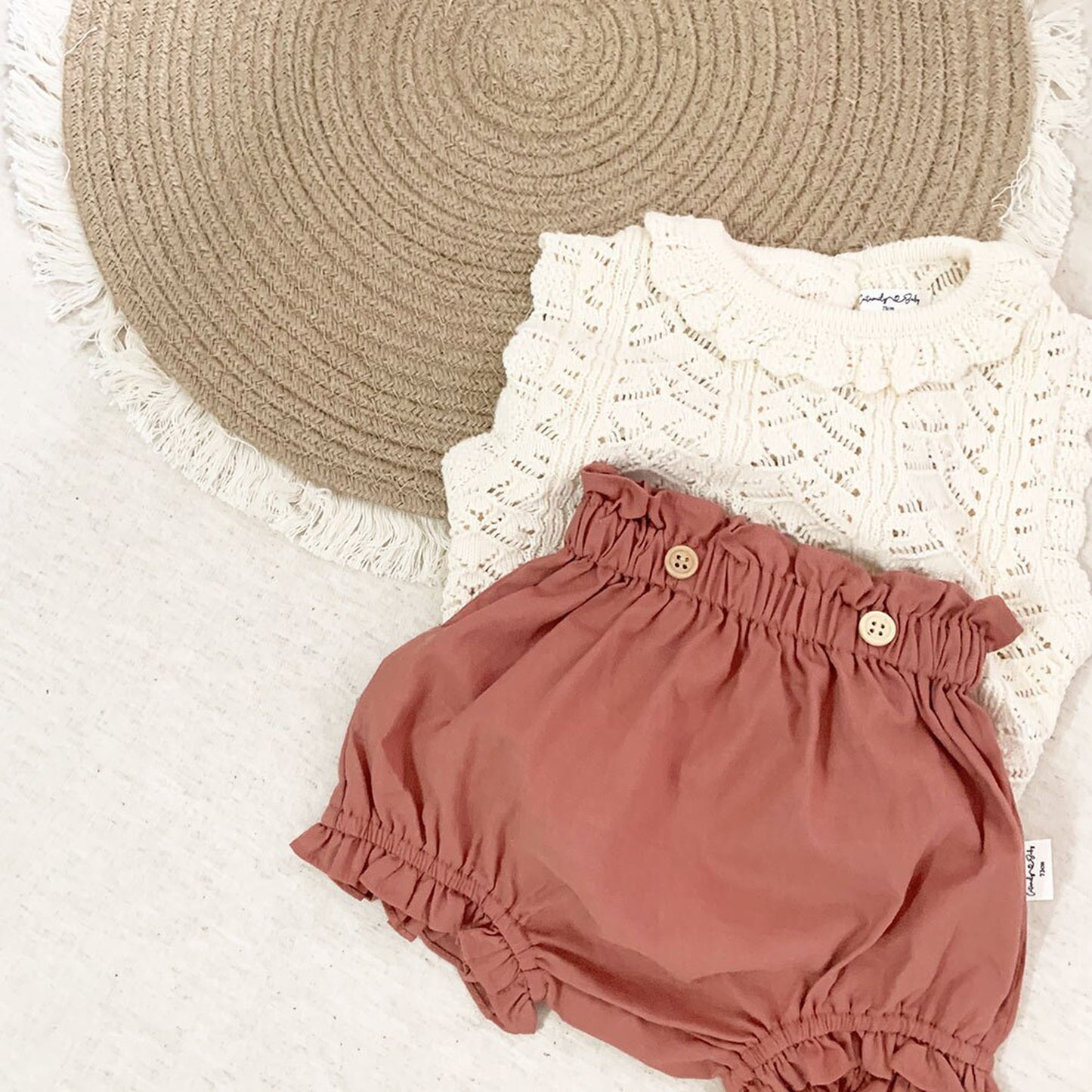 -ベビーキッズパンツ フラワー サスペンダー ブルマ フリル ショートパンツ - mamahalo shop - サロペットパンツ・サスペンダーパンツ -  べビー服 - 子供服 - 男の子 - 女の子