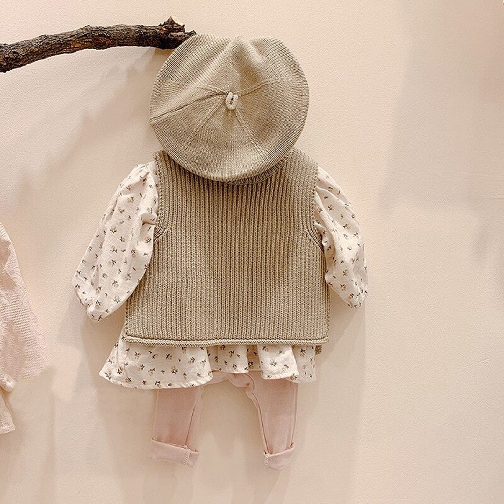 -ベビー ニット サイドオープン ベスト【mh0000314】 - mamahalo shop - ベスト -  べビー服 - 子供服 - 男の子 - 女の子