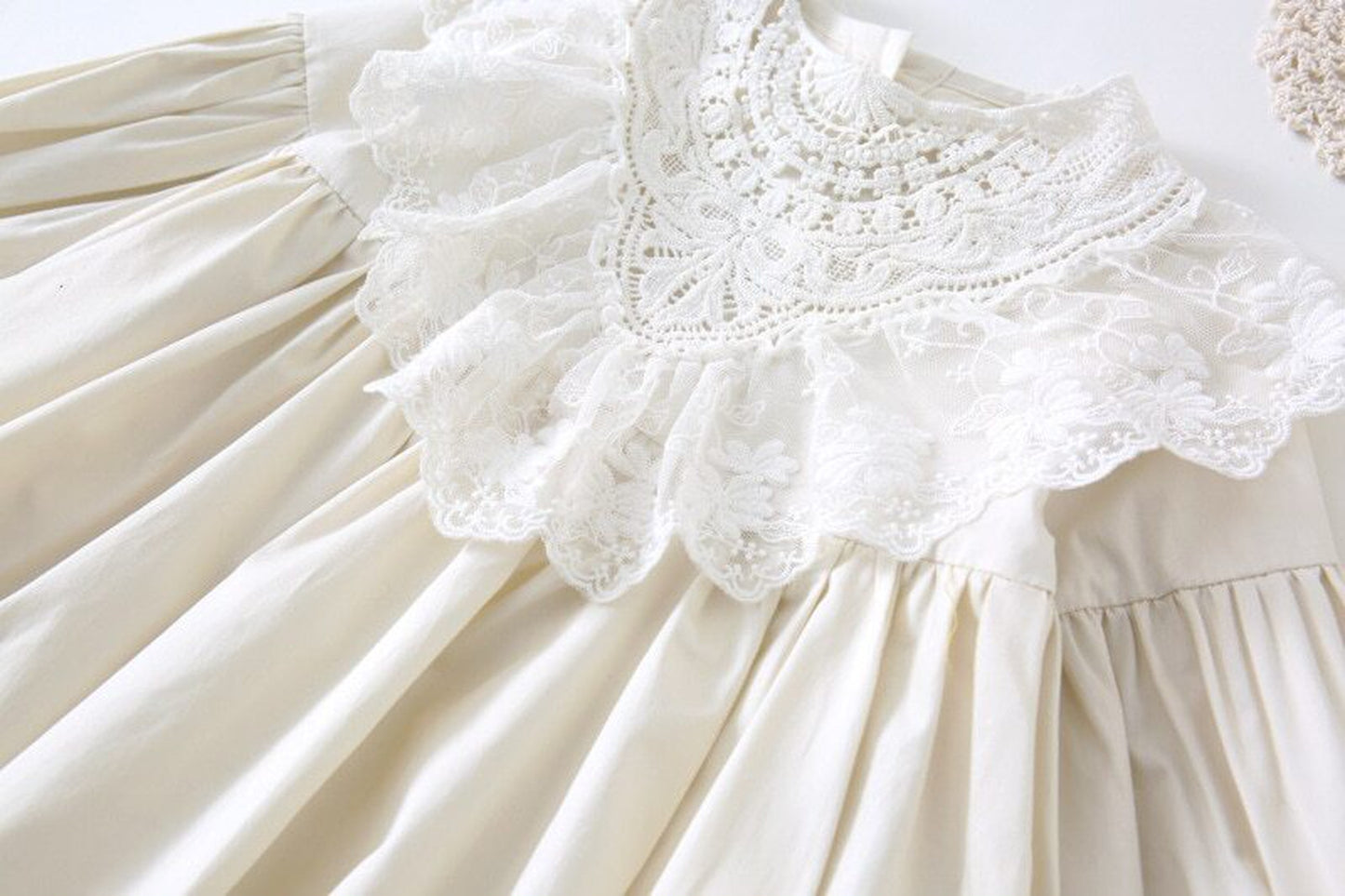-キッズワンピース レース ドレス 長袖ワンピース ベージュ - mamahalo shop - 長袖ワンピース -  べビー服 - 子供服 - 男の子 - 女の子