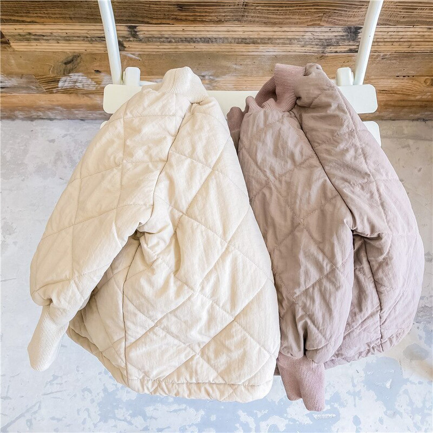 -キッズ キルティング ハイネック スウェット トレーナー【mh0000280】 - mamahalo shop - トレーナー・フーディ -  べビー服 - 子供服 - 男の子 - 女の子