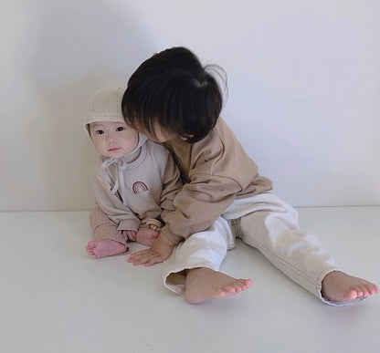 -ベビーキッズトップス スウェットシャツ レインボー 刺繍 トレーナー 2カラー【mh0000204】 - mamahalo shop - トレーナー・フーディ -  べビー服 - 子供服 - 男の子 - 女の子