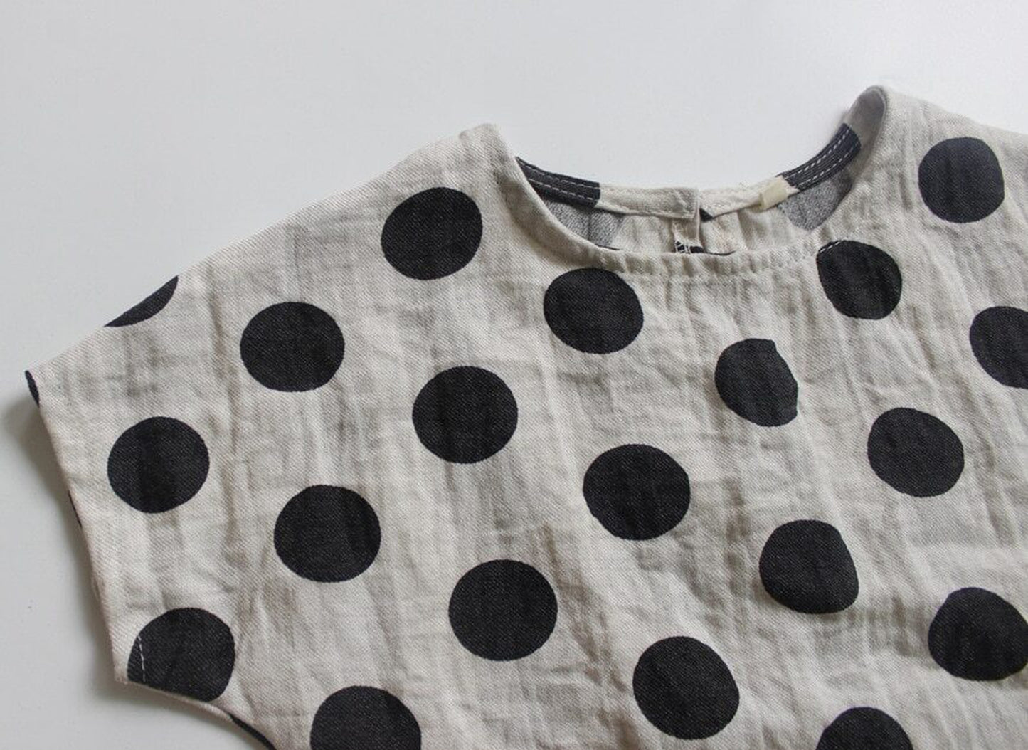 -キッズトップス みずたまドットプリント ルーズ シャツ Tシャツ - mamahalo shop - 半袖Tシャツ -  べビー服 - 子供服 - 男の子 - 女の子