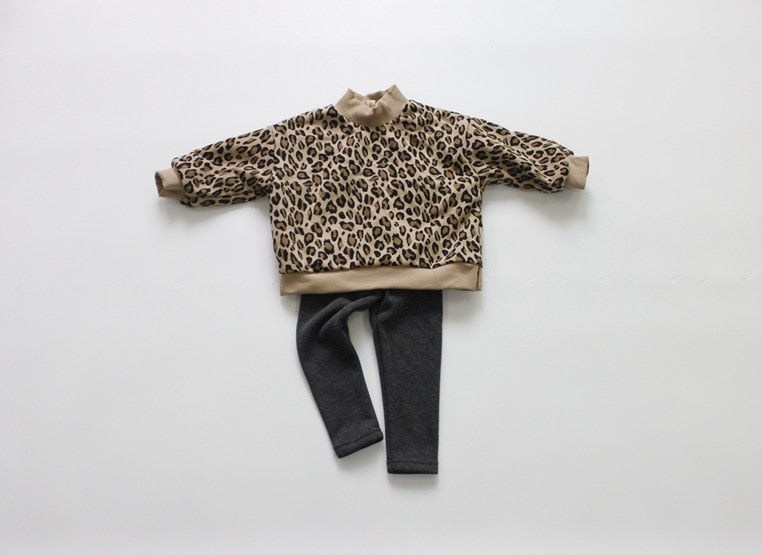 -キッズ レオパード 裏起毛 スウェット トレーナー - mamahalo shop - トレーナー・フーディ -  べビー服 - 子供服 - 男の子 - 女の子