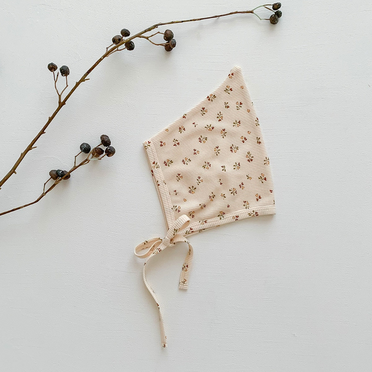 -ベビー ワッフル プリント ボンネット 帽子 フラワー 車 くるま 恐竜 ダイナソー - mamahalo shop - ベビー用帽子 -  べビー服 - 子供服 - 男の子 - 女の子