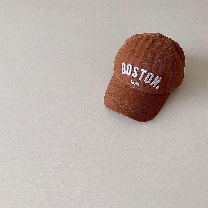 -キッズ レターロゴ 刺繍 キャップ 帽子 - mamahalo shop - ベビー用帽子 -  べビー服 - 子供服 - 男の子 - 女の子