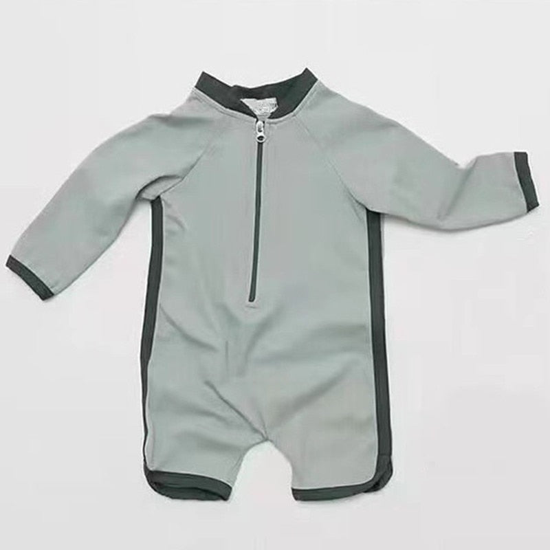 -キッズ 水着 無地 バイカラー 長袖 半袖 つなぎ ワンピース ラッシュガード スイムウェア 2カラー ボーイズ【mh0002221】 - mamahalo shop - ベビー用水着 -  べビー服 - 子供服 - 男の子 - 女の子