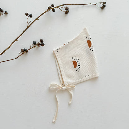 -ベビー ワッフル プリント ボンネット 帽子 フラワー 車 くるま 恐竜 ダイナソー - mamahalo shop - ベビー用帽子 -  べビー服 - 子供服 - 男の子 - 女の子