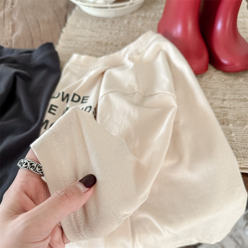 -キッズ レターロゴ 長袖 ルーズ Tシャツ トップス【mh0001288】 - mamahalo shop - 長袖Tシャツ -  べビー服 - 子供服 - 男の子 - 女の子