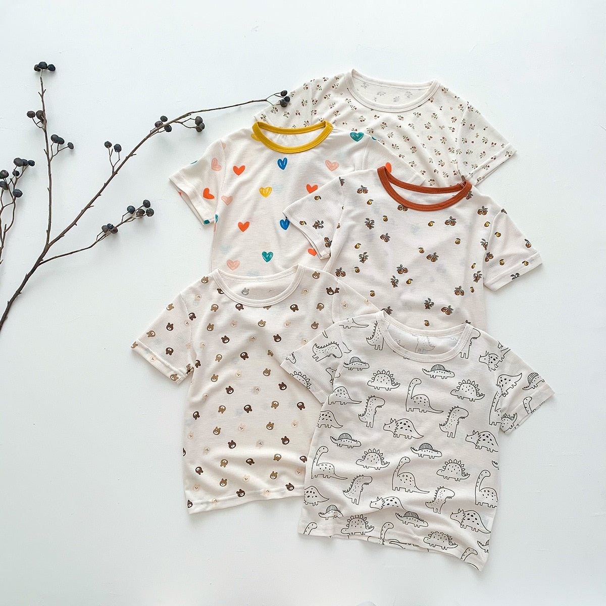 -キッズ 半袖 プリント セットアップ パジャマ Tシャツ ショートパンツ フラワー 恐竜 ダイナソー くま ベア - mamahalo shop - 半袖パジャマ -  べビー服 - 子供服 - 男の子 - 女の子