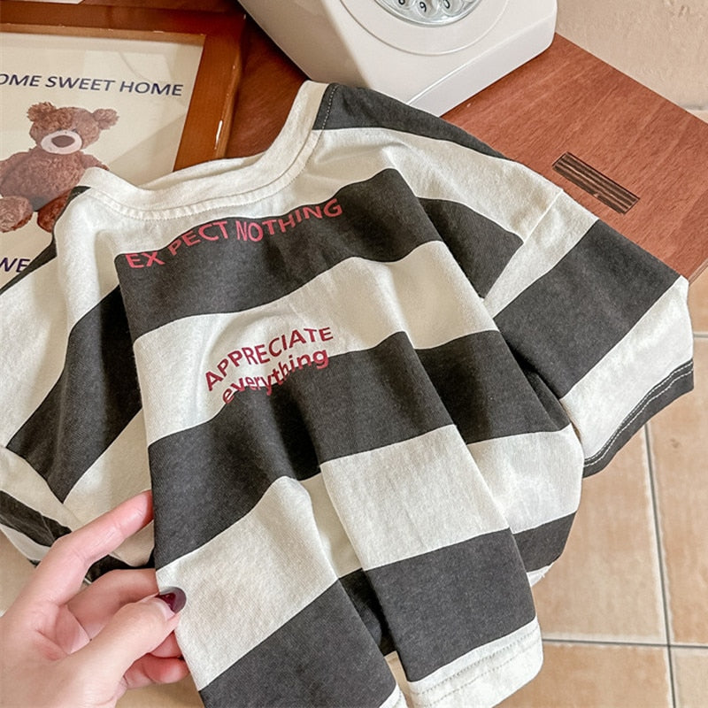 -キッズ 太ボーダー レターロゴ 長袖 Tシャツ トップス - mamahalo shop - 長袖Tシャツ -  べビー服 - 子供服 - 男の子 - 女の子