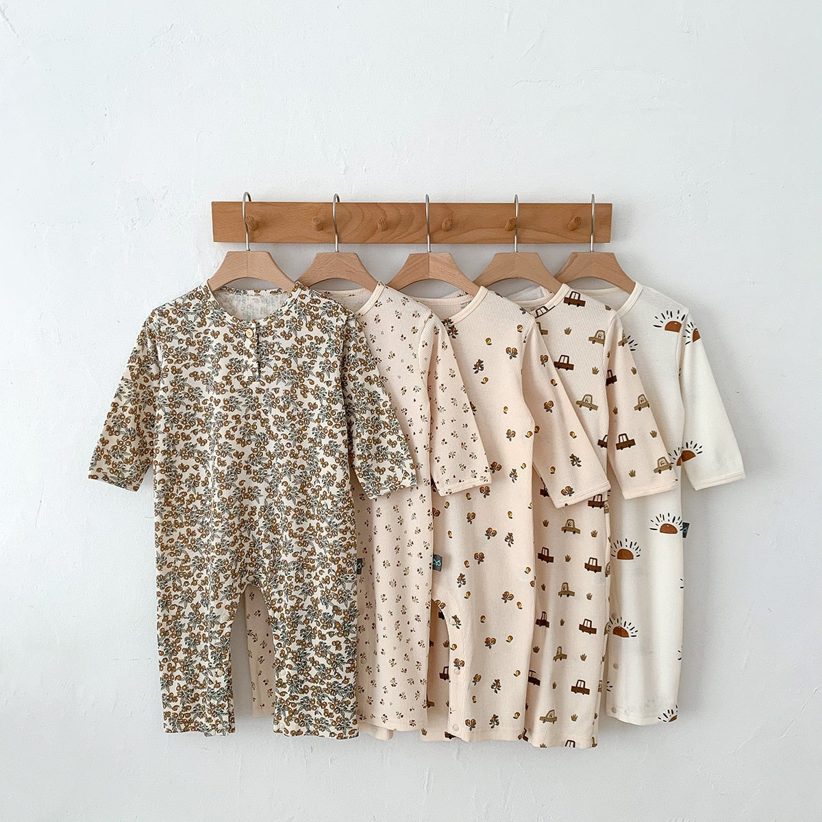 -ベビー 長袖 プリント ロンパース ジャンプスーツ 車 くるま フラワー - mamahalo shop - 長袖ロンパース -  べビー服 - 子供服 - 男の子 - 女の子