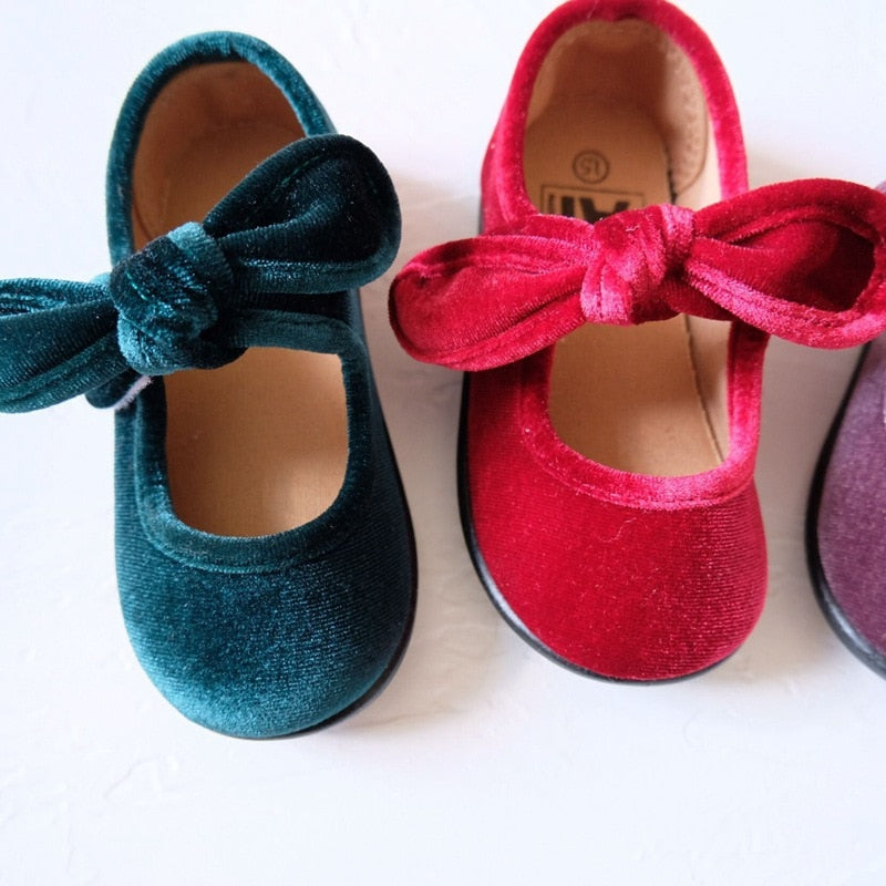 -ベビー キッズ ベロア リボン ストラップ シューズ フラット バレエシューズ【mh0001076】 - mamahalo shop - ベビー用靴 -  べビー服 - 子供服 - 男の子 - 女の子