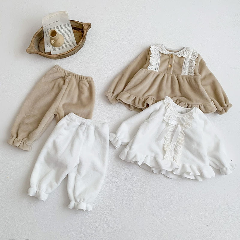 -☺︎ ベビー 長袖 パジャマ セット フリース レース フリル トップス パンツベビー 長袖 パジャマ セット フリース レース フリル トップス パンツ - mamahalo shop - 長袖パジャマ -  べビー服 - 子供服 - 男の子 - 女の子
