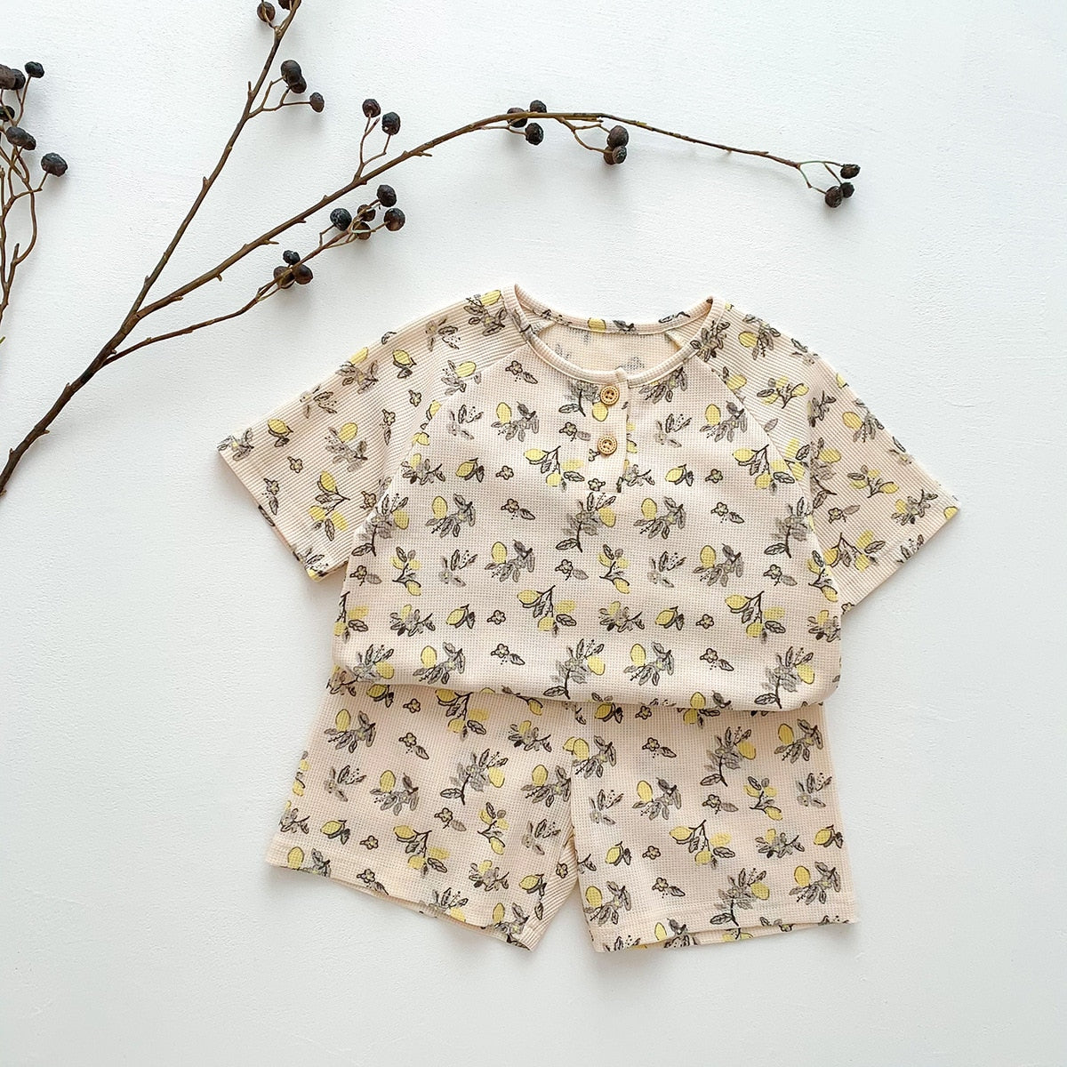 -キッズ 半袖 プリント セットアップ パジャマ Tシャツ ショートパンツ フラワー レモン - mamahalo shop - 半袖パジャマ -  べビー服 - 子供服 - 男の子 - 女の子