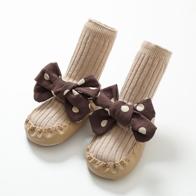 -ベビー みずたま リボン ルームシューズ ソックス 靴下 ファーストシューズ 室内ばき - mamahalo shop - ベビー用靴下・タイツ -  べビー服 - 子供服 - 男の子 - 女の子