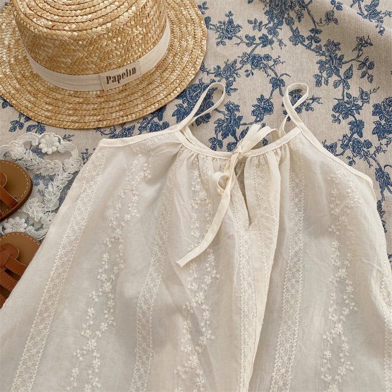 -キッズ フラワー 刺繍 レース フリル キャミソール ワンピース - mamahalo shop - ノースリーブワンピース -  べビー服 - 子供服 - 男の子 - 女の子