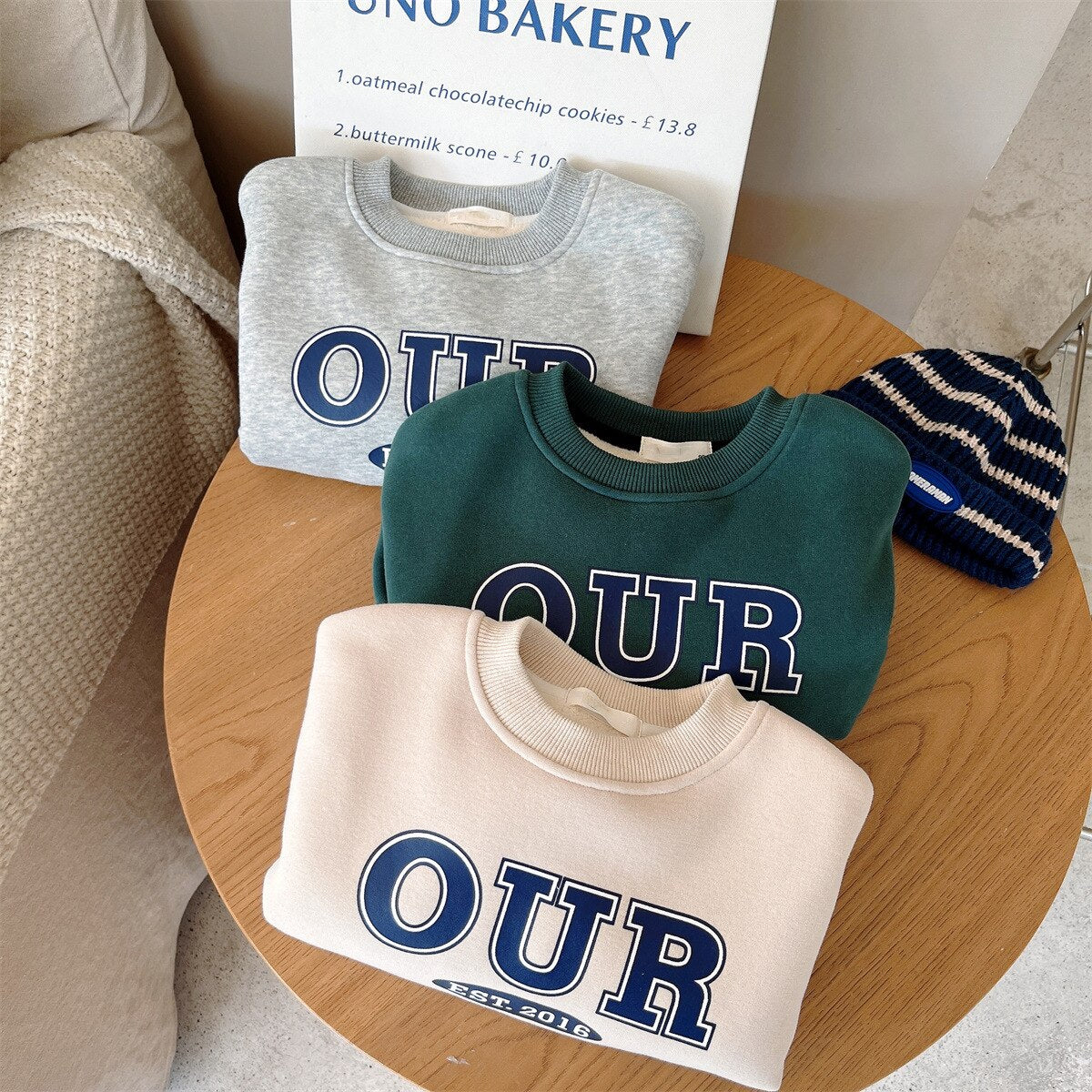 -キッズ セットアップ 裏フリース レターロゴ スウェット トレーナー パンツ - mamahalo shop - 長袖セットアップ -  べビー服 - 子供服 - 男の子 - 女の子