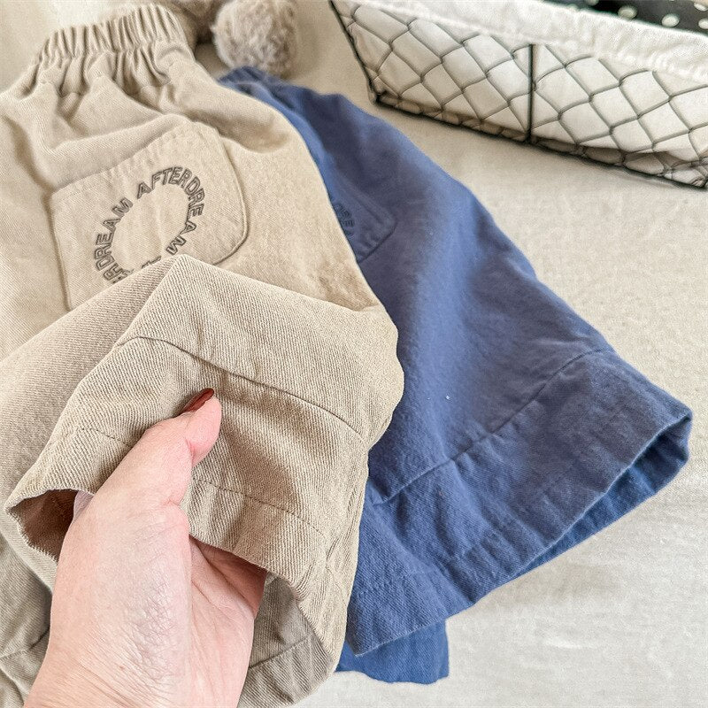 -キッズ ポケット レターロゴ ルーズ ワイド パンツ ズボン - mamahalo shop - ロングパンツ・スウェットパンツ -  べビー服 - 子供服 - 男の子 - 女の子