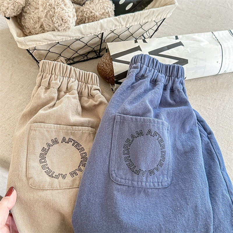 -キッズ ポケット レターロゴ ルーズ ワイド パンツ ズボン - mamahalo shop - ロングパンツ・スウェットパンツ -  べビー服 - 子供服 - 男の子 - 女の子