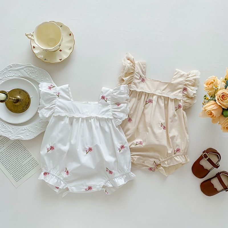 -ベビー フラワー 花柄 刺繍 フリルスリーブ ロンパース - mamahalo shop - ノースリーブロンパース -  べビー服 - 子供服 - 男の子 - 女の子