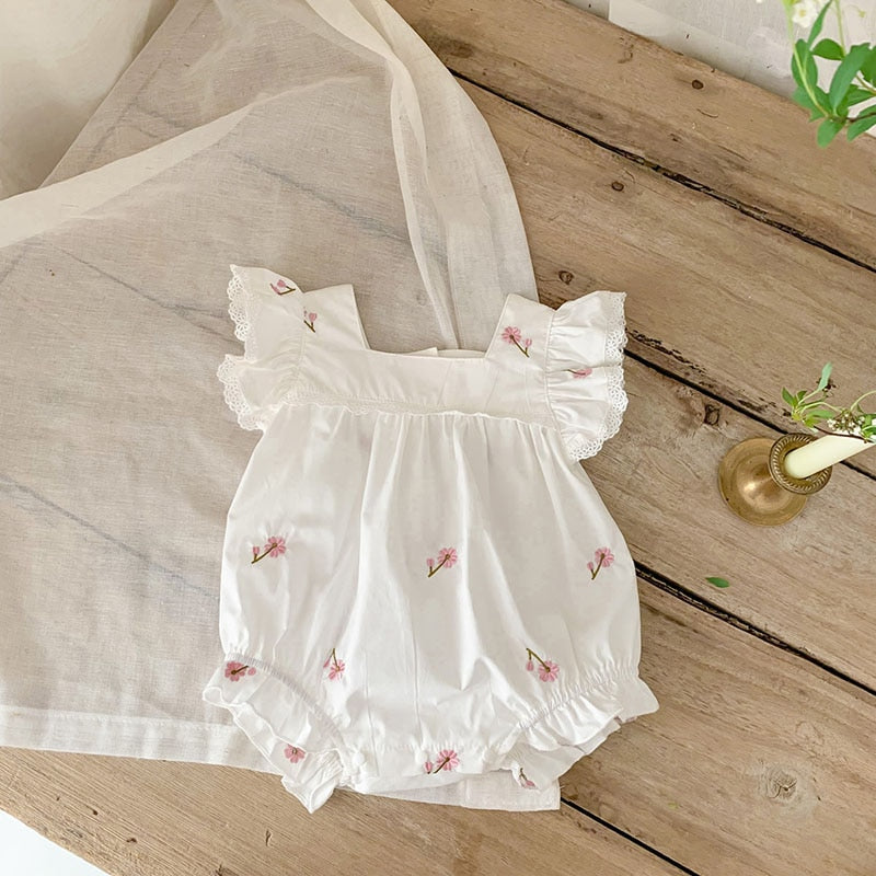 -ベビー フラワー 花柄 刺繍 フリルスリーブ ロンパース - mamahalo shop - ノースリーブロンパース -  べビー服 - 子供服 - 男の子 - 女の子