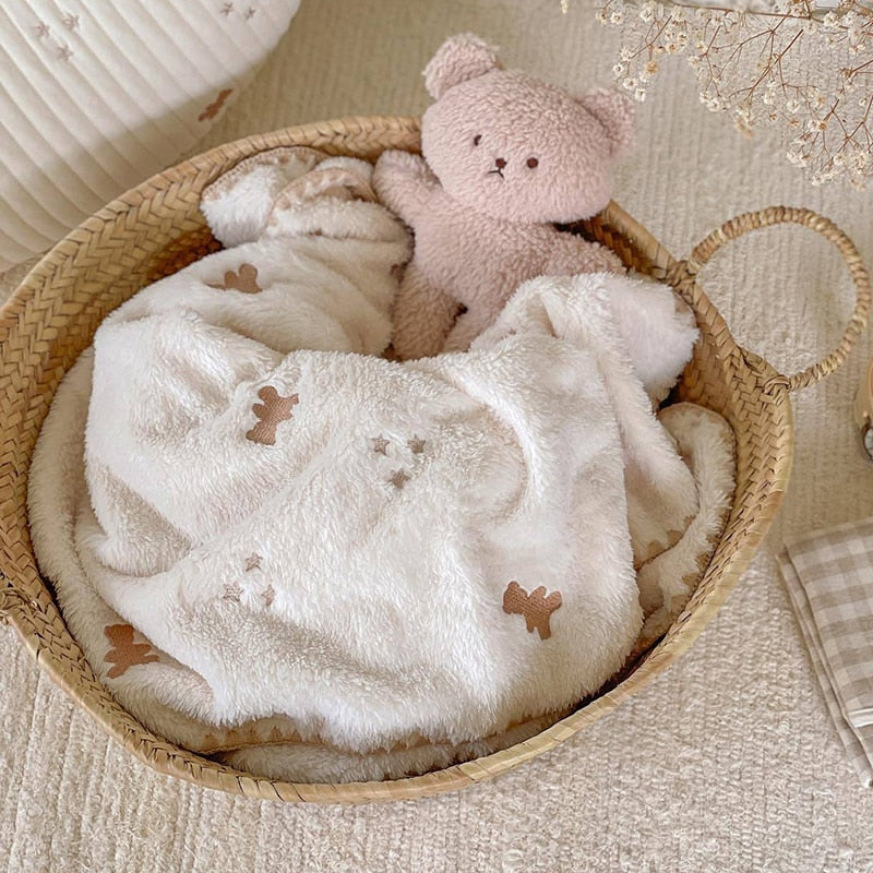 -ベビー 刺繍 ブランケット 毛布 フランネル くま ベア りす うさぎ バニー - mamahalo shop - ベビーブランケット・タオル -  べビー服 - 子供服 - 男の子 - 女の子