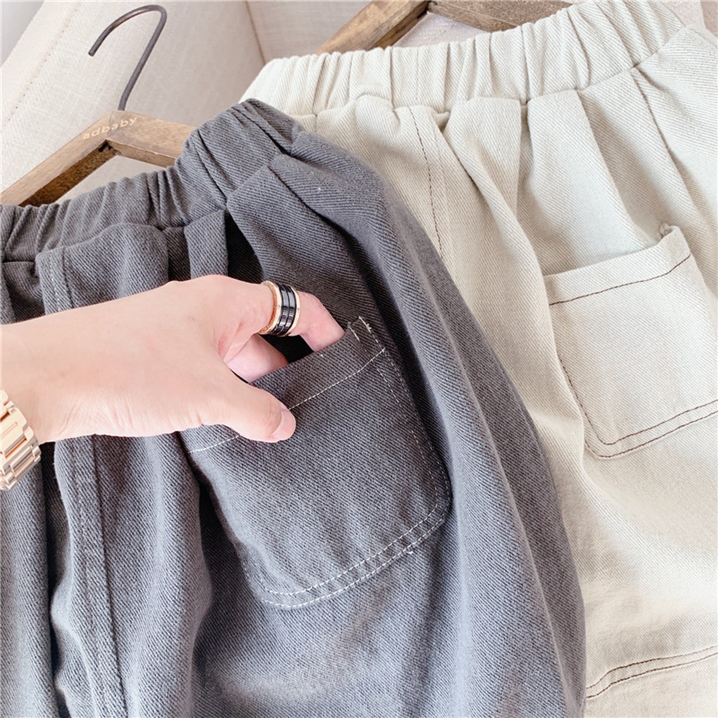 -# キッズパンツ ルーズ 切り替え クロップドパンツ 2カラー【mh0000407】 - mamahalo shop - ロングパンツ・スウェットパンツ -  べビー服 - 子供服 - 男の子 - 女の子