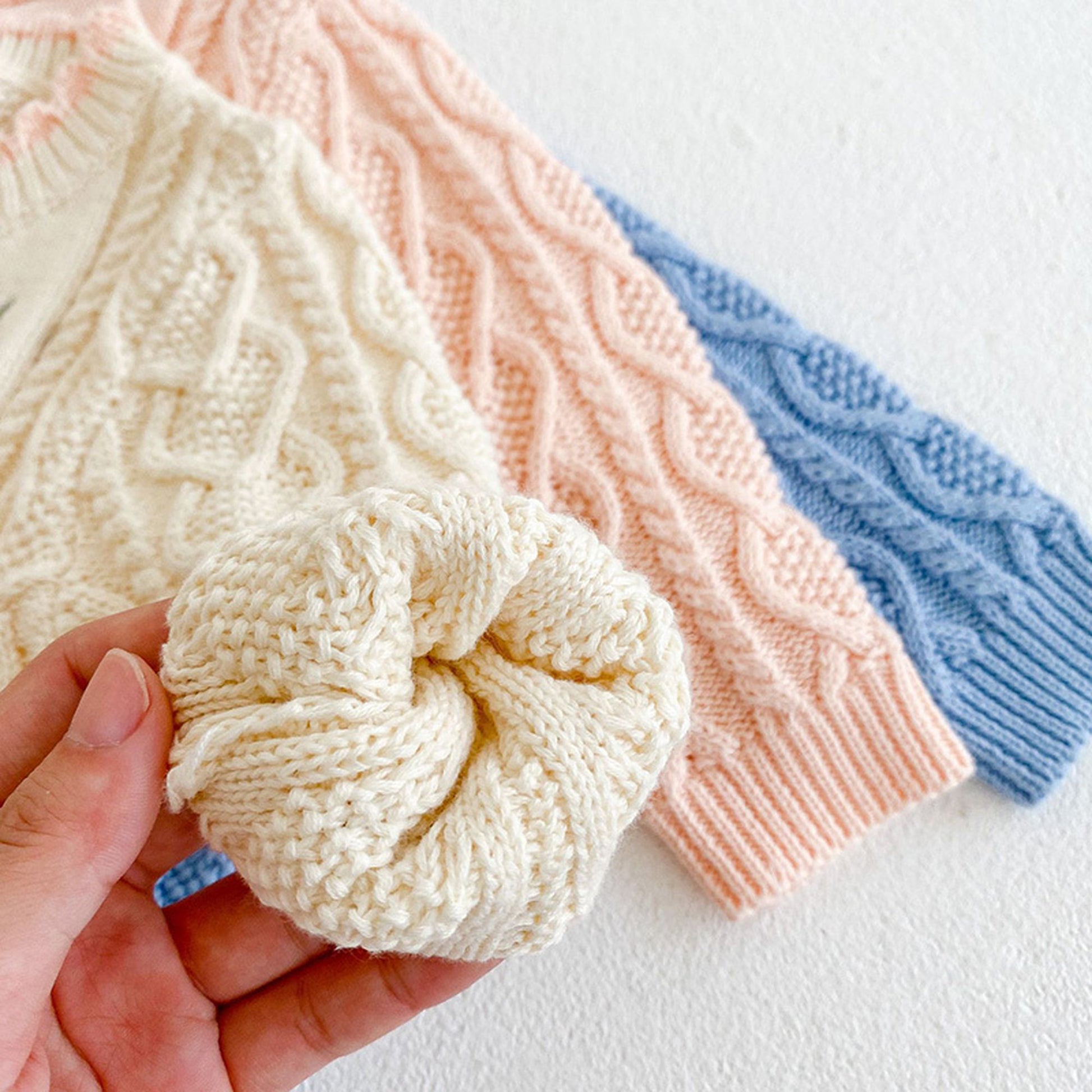 -ベビー 刺繍 フラワー ニット カーディガン【mh0000072】 - mamahalo shop - カーディガン・パーカー -  べビー服 - 子供服 - 男の子 - 女の子