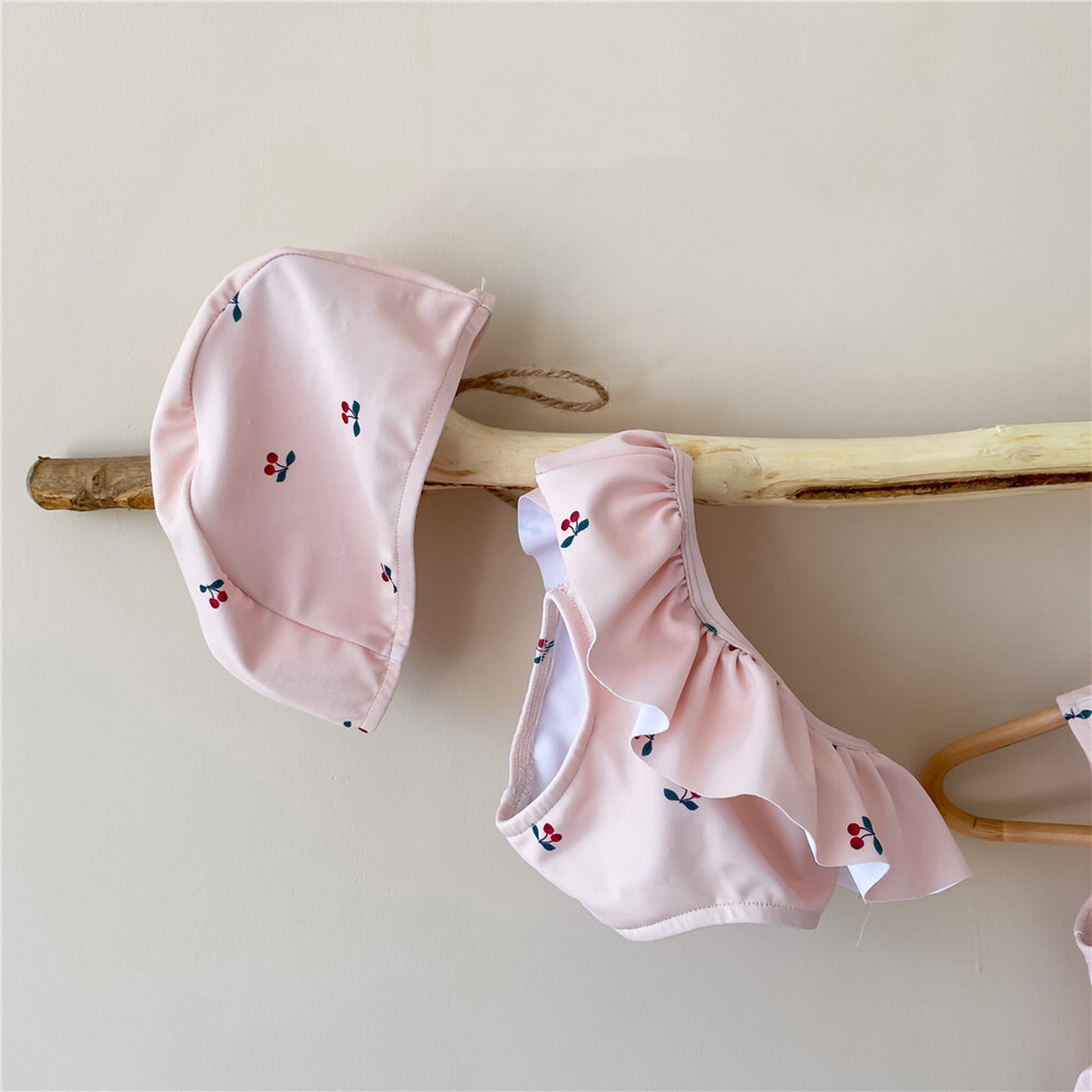 -ベビー チェリー ビキニ 水着 帽子セット【mh0000504】 - mamahalo shop - ベビー用水着 -  べビー服 - 子供服 - 男の子 - 女の子