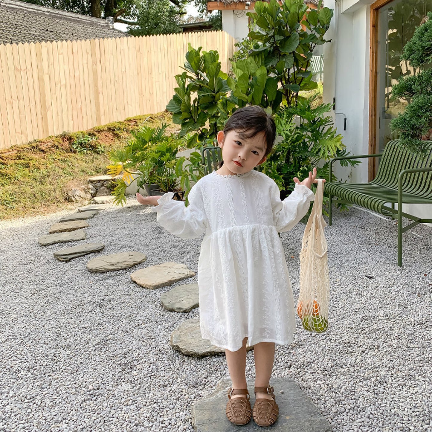 -キッズ フラワー 刺繍 ワンピース【mh0000229】 - mamahalo shop - 長袖ワンピース -  べビー服 - 子供服 - 男の子 - 女の子