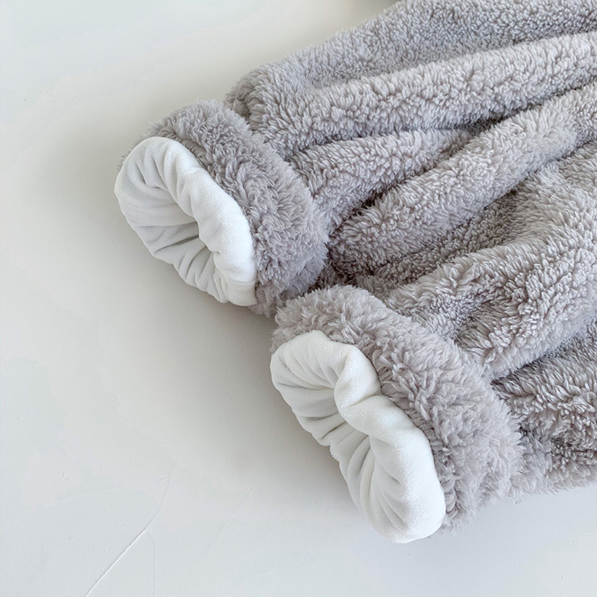 -ベビー ぞう 耳付き フーディ フリース アウター ジャンプスーツ【mh0000205】 - mamahalo shop - アウタージャンプスーツ -  べビー服 - 子供服 - 男の子 - 女の子