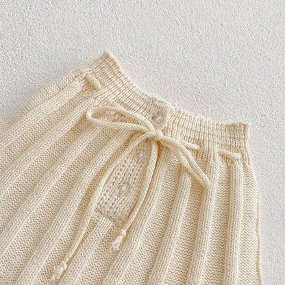 長袖セットアップ ベビー ニット セットアップ フラワー 刺繍 フリル セーター ショートパンツ ブルマ【mh0000964】