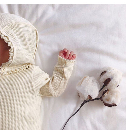 -ベビーロンパース ボンネットセット レース縁取り 長袖ロンパース 帽子セット 3カラー【mh0000388】 - mamahalo shop - 長袖ロンパース -  べビー服 - 子供服 - 男の子 - 女の子