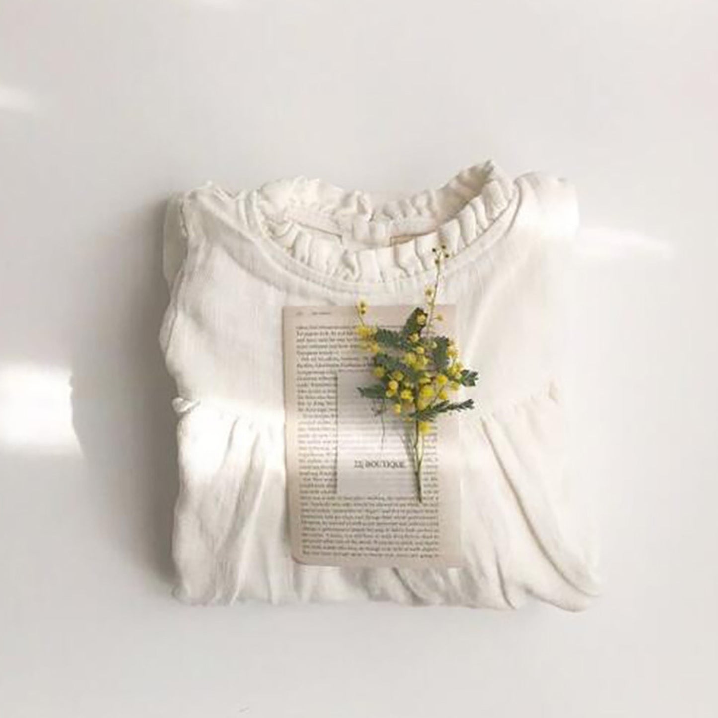 -キッズ フリルネック Aライン ワンピース【mh0000203】 - mamahalo shop - 長袖ワンピース -  べビー服 - 子供服 - 男の子 - 女の子