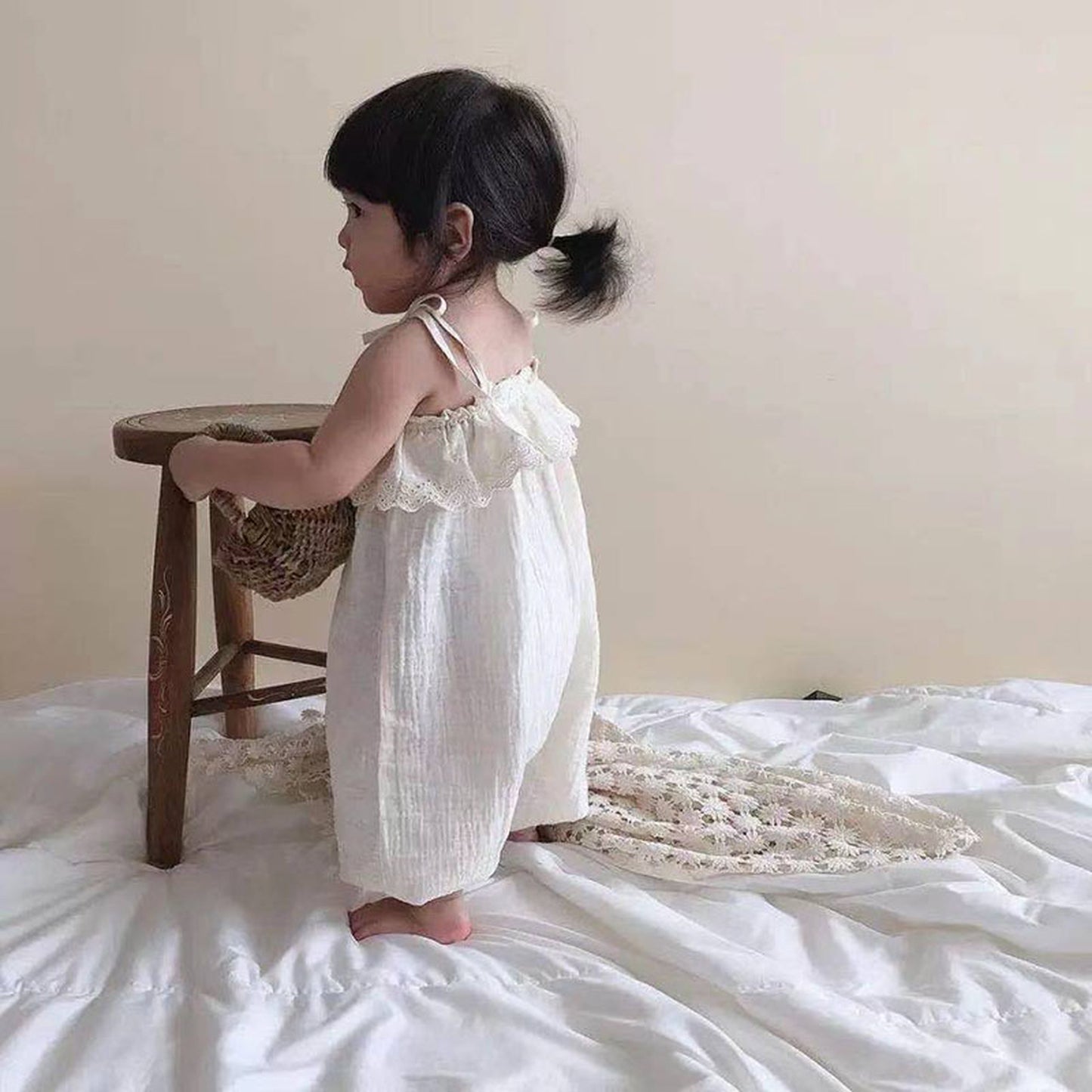 -☺︎ ベビー キャミソール ジャンプスーツ サロペット パンツ ホワイト - mamahalo shop - サロペットパンツ・サスペンダーパンツ -  べビー服 - 子供服 - 男の子 - 女の子