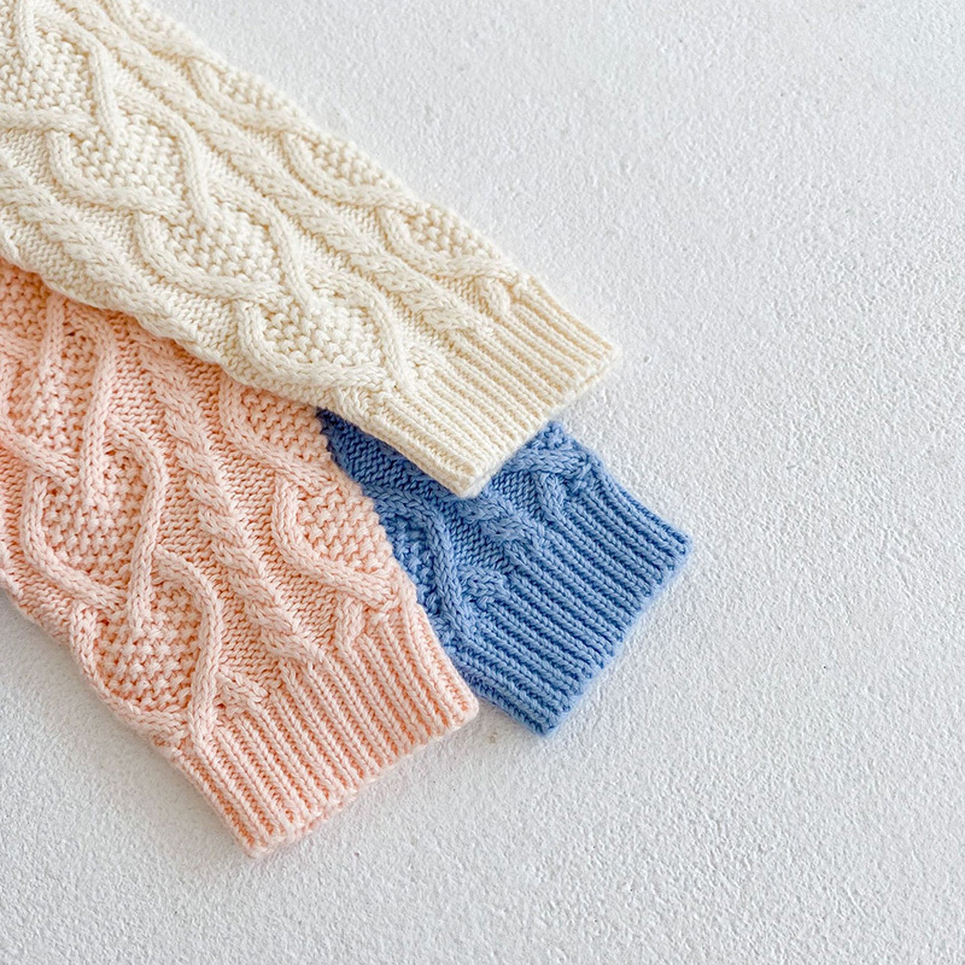 -ベビー 刺繍 フラワー ニット カーディガン【mh0000072】 - mamahalo shop - カーディガン・パーカー -  べビー服 - 子供服 - 男の子 - 女の子