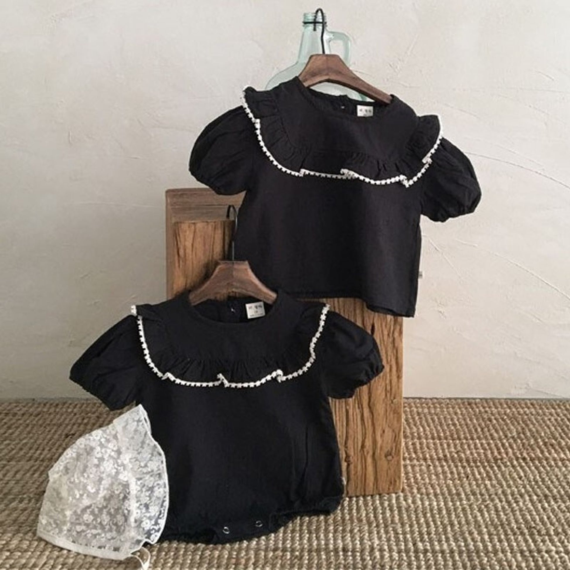 -ベビー フリルカラー 半袖 パフスリーブ ロンパース - mamahalo shop - 半袖ロンパース -  べビー服 - 子供服 - 男の子 - 女の子