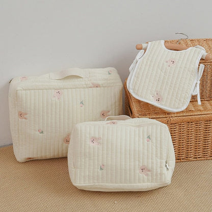 おむつポーチ キルティング 刺繍 おむつポーチ ママバッグ 鞄 くま ベア オリーブ チューリップ チェリー りす【mh0001464】