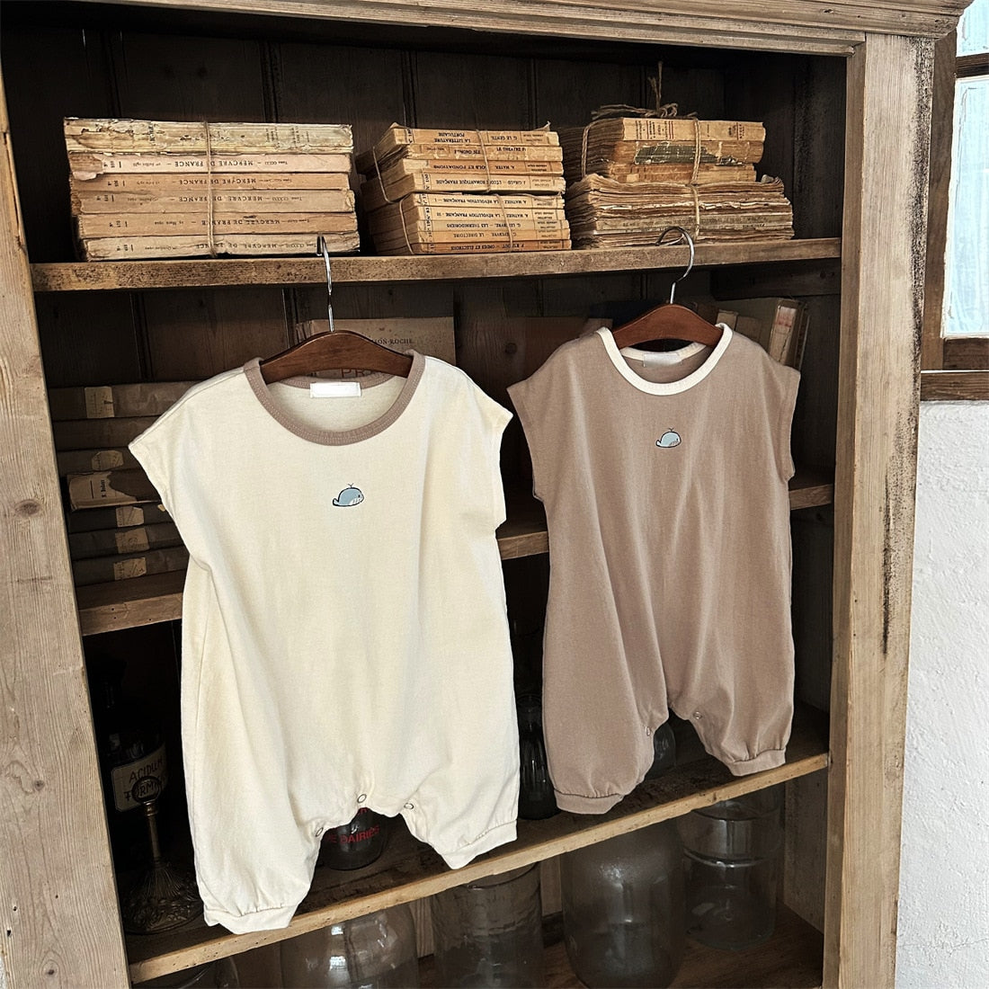 半袖ロンパース ベビー くじら ホエール 半袖 ルーズ ジャンプスーツ ロンパース アプリコット カーキ ボーイズ 5834B