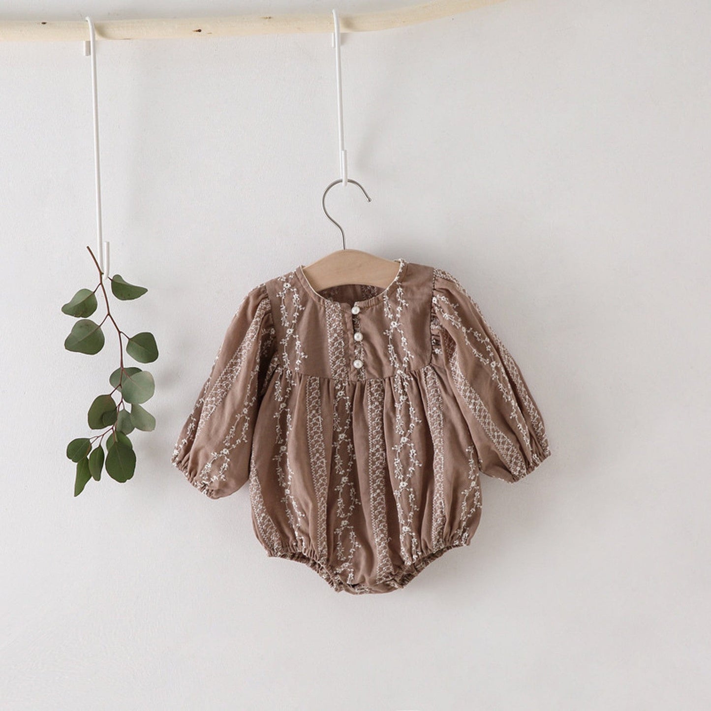 長袖ロンパース ベビー 刺繍 フラワー パール レース 長袖ロンパース【mh0000207】