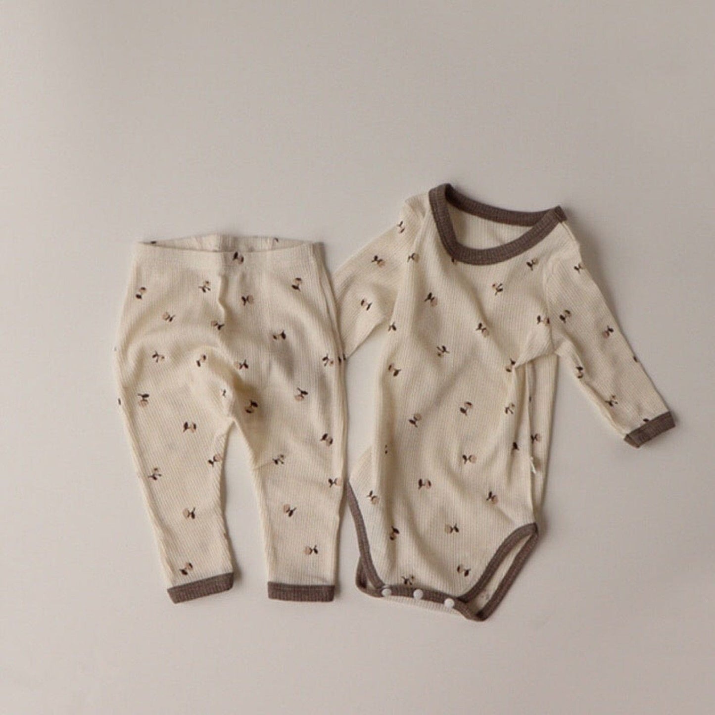 ロンパースセットアップ ベビー フラワー セットアップ ロンパース トップス パンツ 帽子 ヘアバンド【mh0000403】